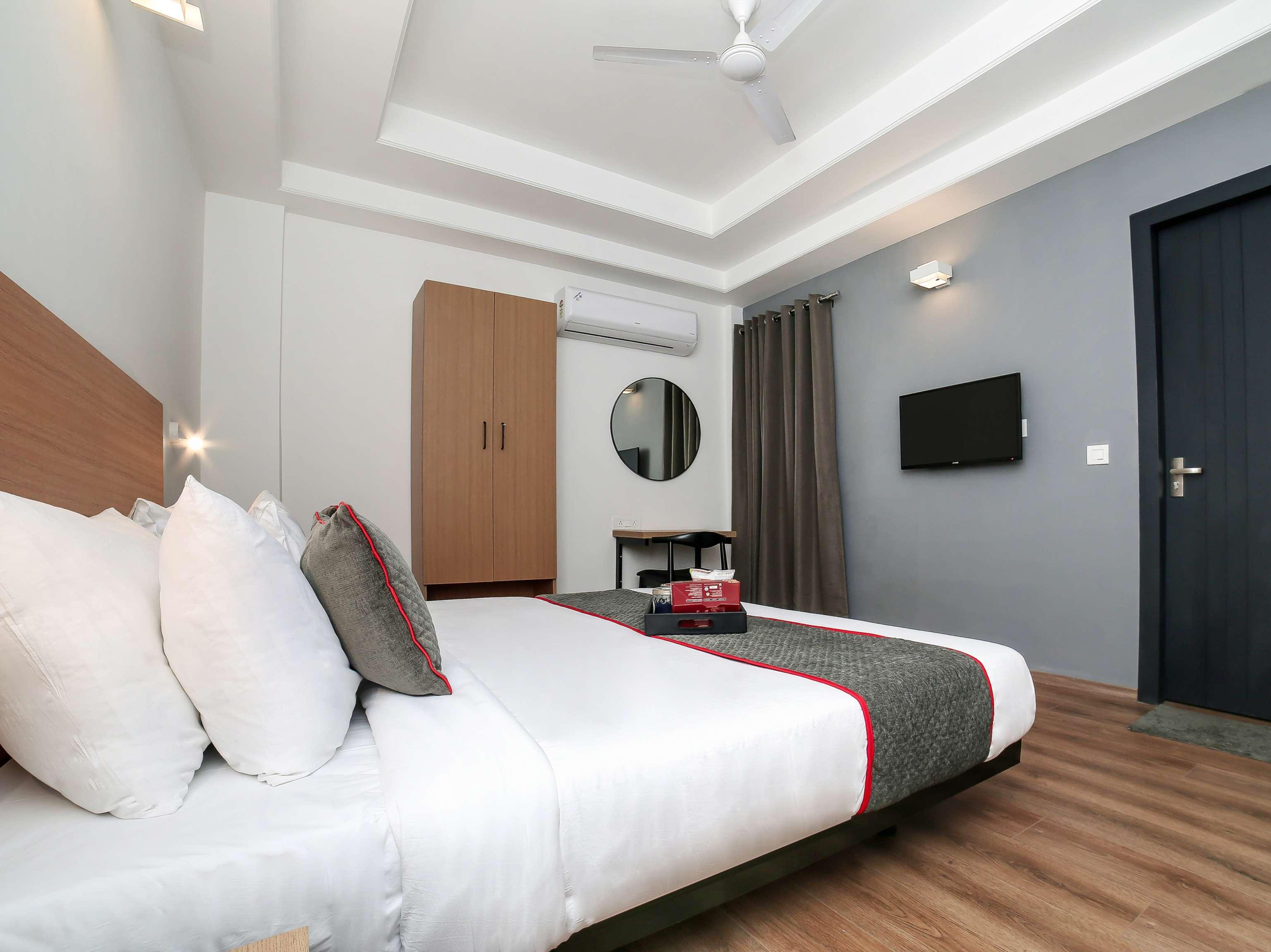 Hotel Collection O Townhouse 069 à Gurgaon Extérieur photo