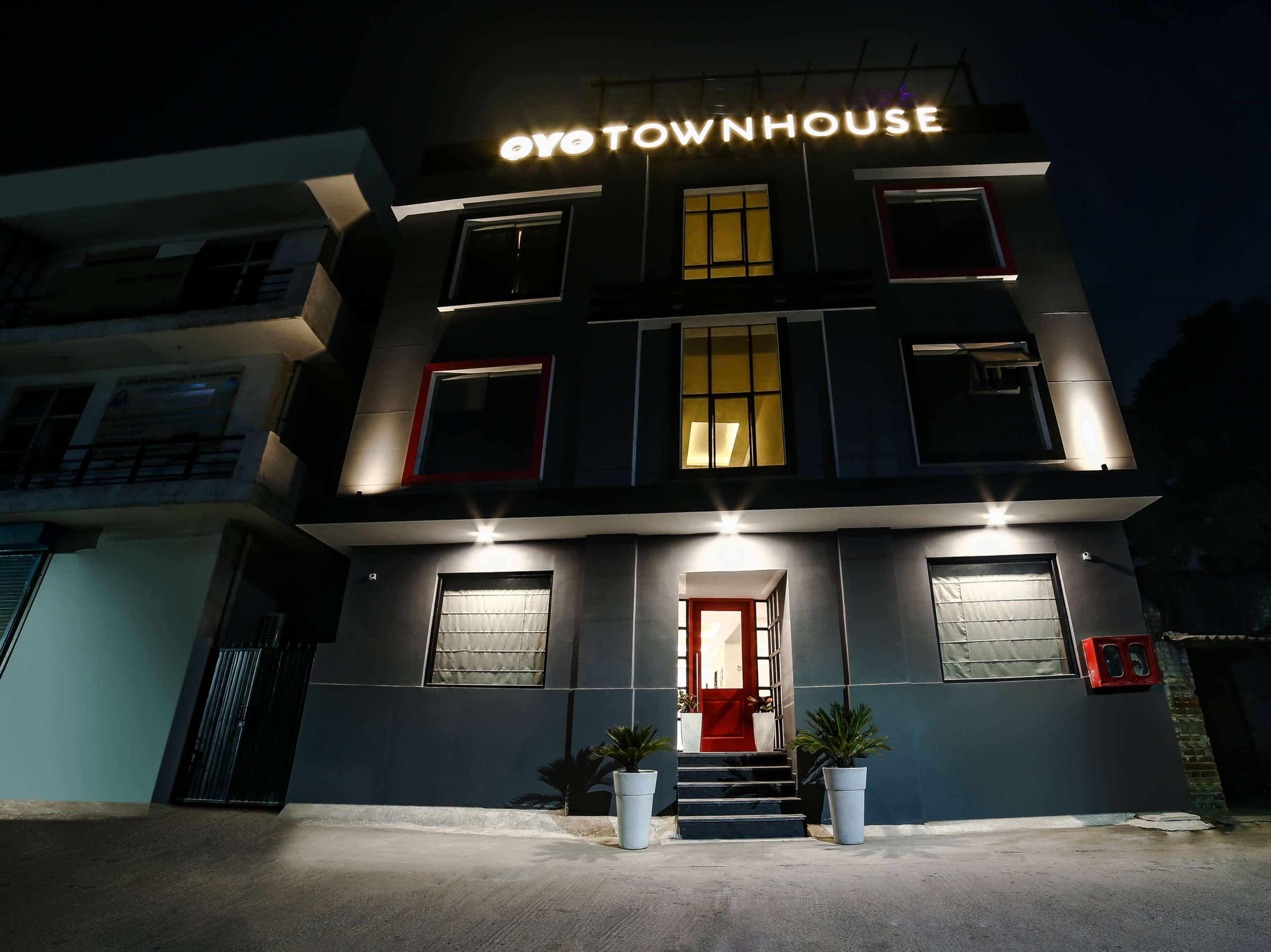 Hotel Collection O Townhouse 069 à Gurgaon Extérieur photo